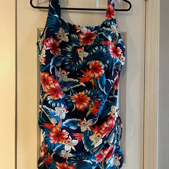 Mastectomy One Piece - Picture 1 of 10